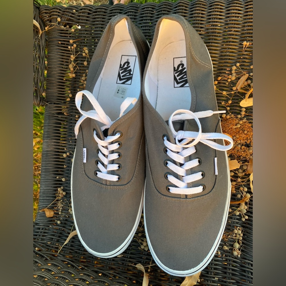 Vans Men’s Sneakers, New Without Tags